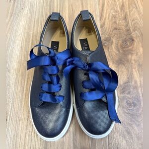 VIAJIYU Made in Italy Navy Leather Fashion Sneakers w/Satin Ribbon Laces EU 38